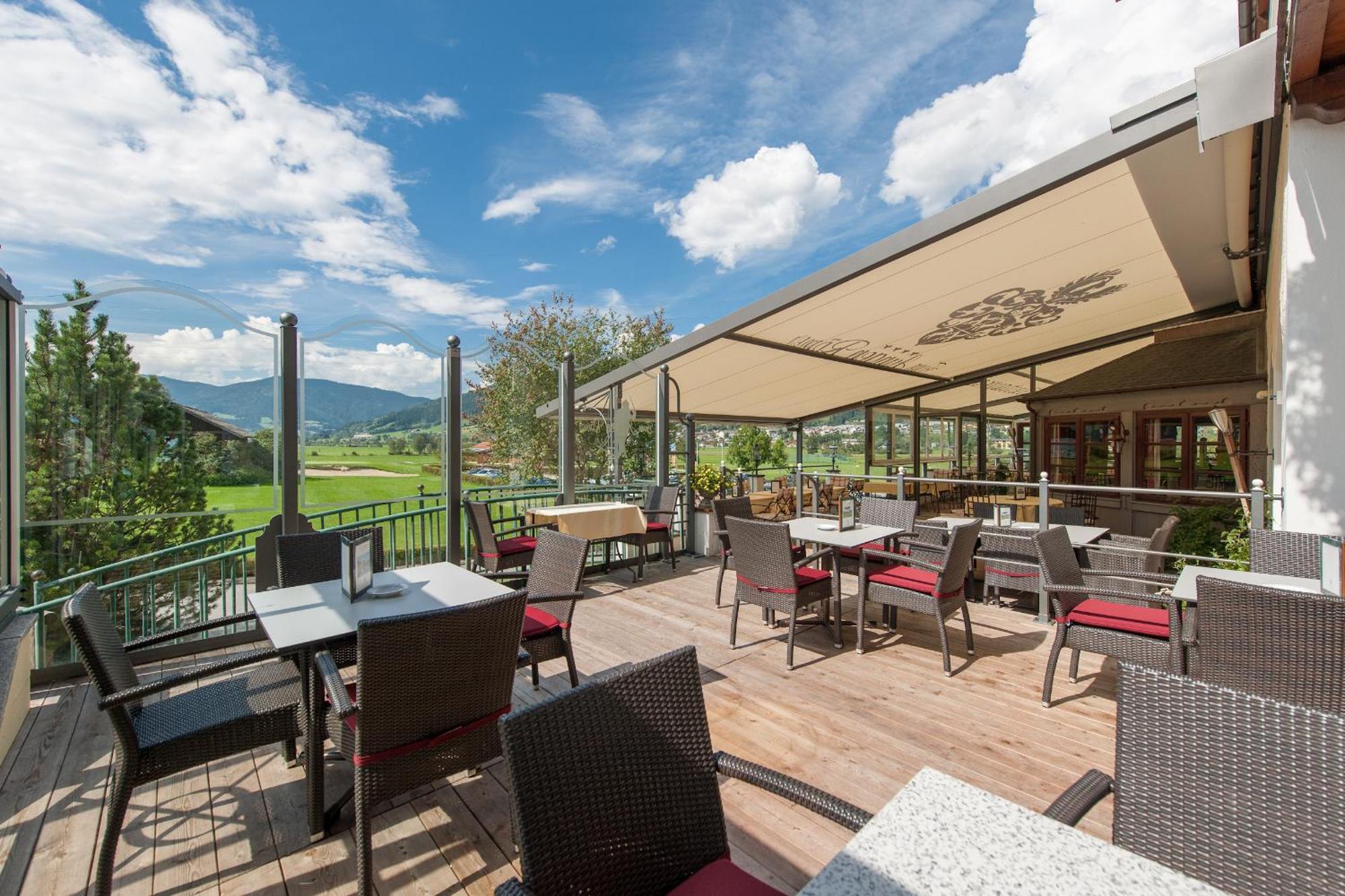 Hotel Zum Jungen Romer Radstadt Exterior foto